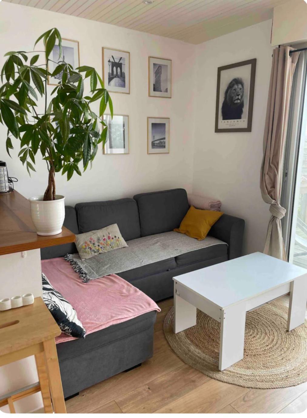 Charmante Maison De Ville Avec Terasse Intime La Rochelle  Exteriör bild